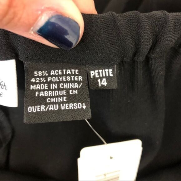 Saks Fifth Ave Sport Black Wide Leg Pants Elastic Waist Soft Fabric Size 14P NWT - Picture 7 of 9